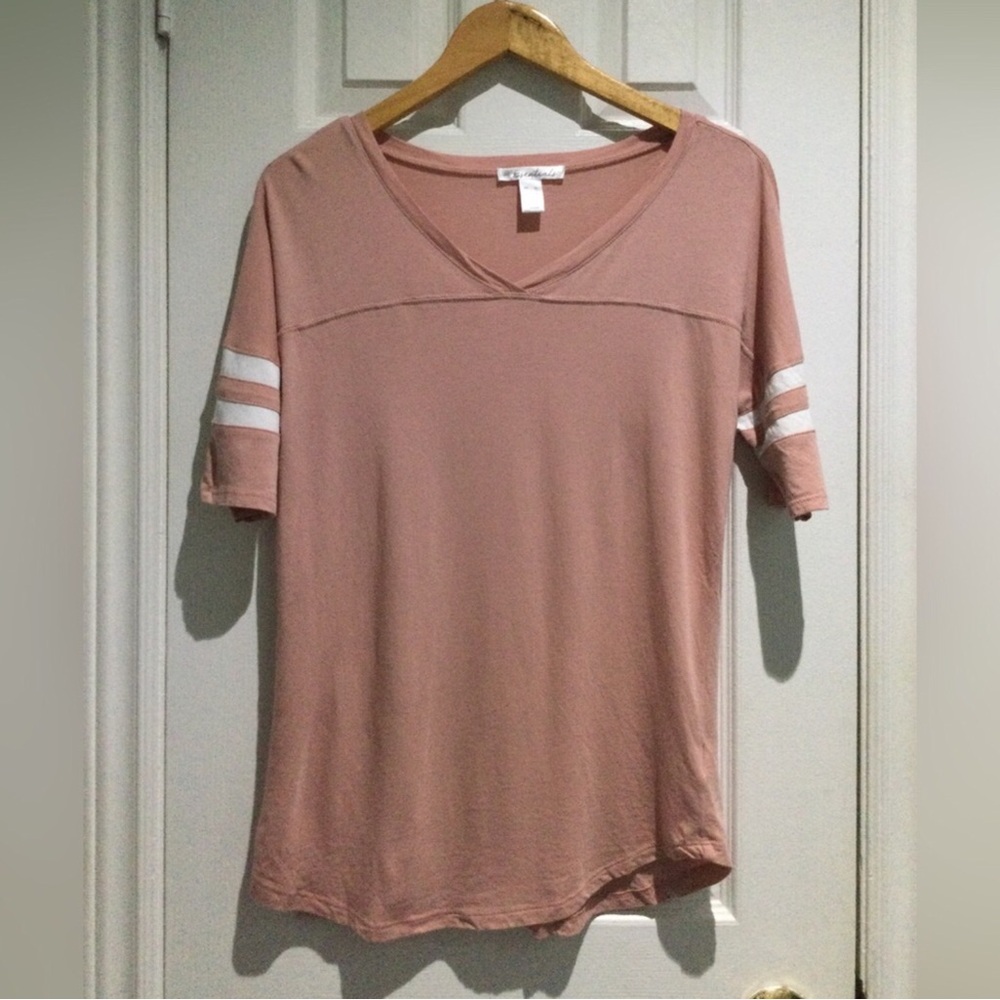 SWS Essentials Women's Dusty Rose V-Neck Short Sleeve Top